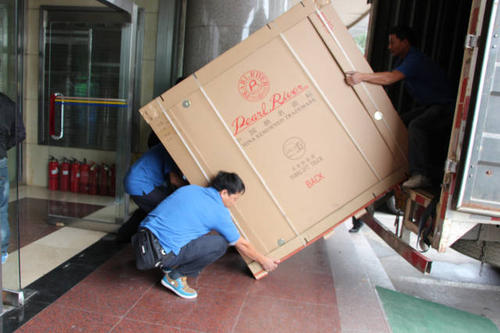榕城钢琴贵重工艺品无忧运